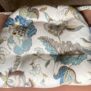 Pillow Perfect seat cushion pair NWOT